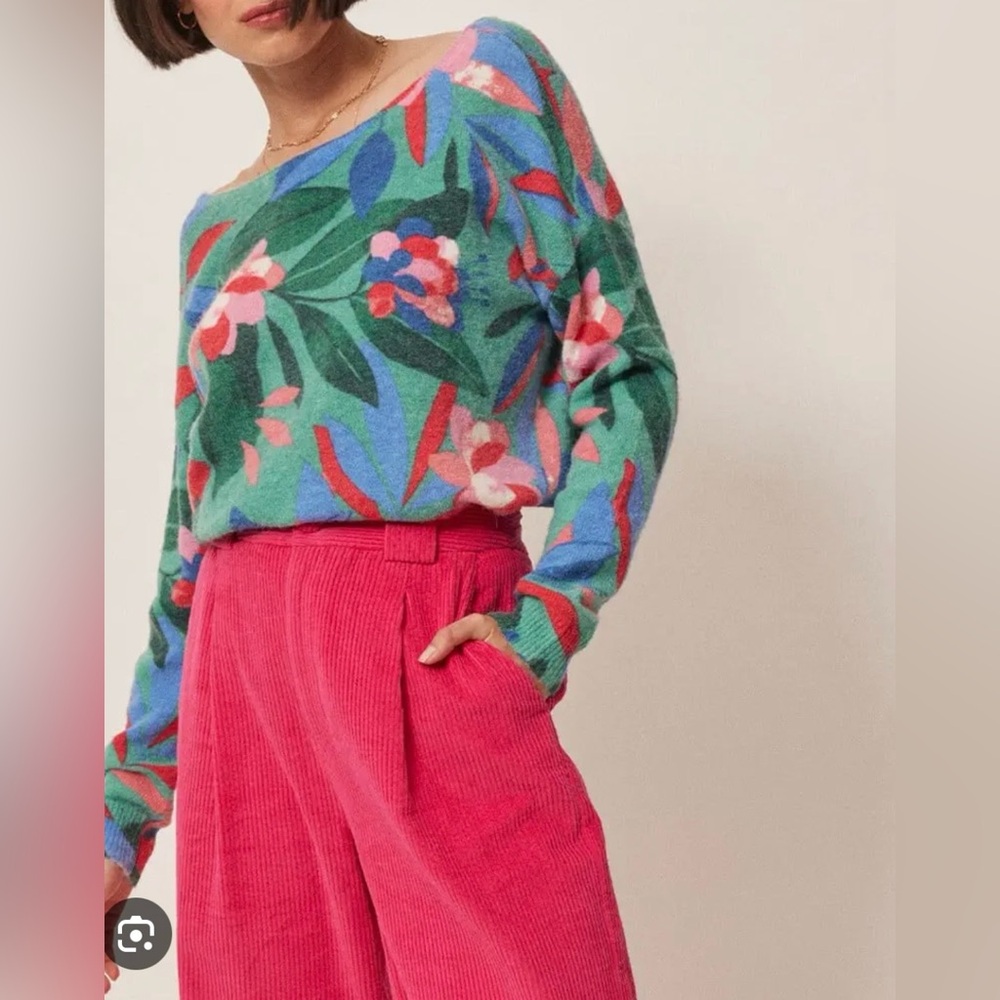 Grace and Mila Floral Alpaca Blend Sweater - Picture 2 of 12